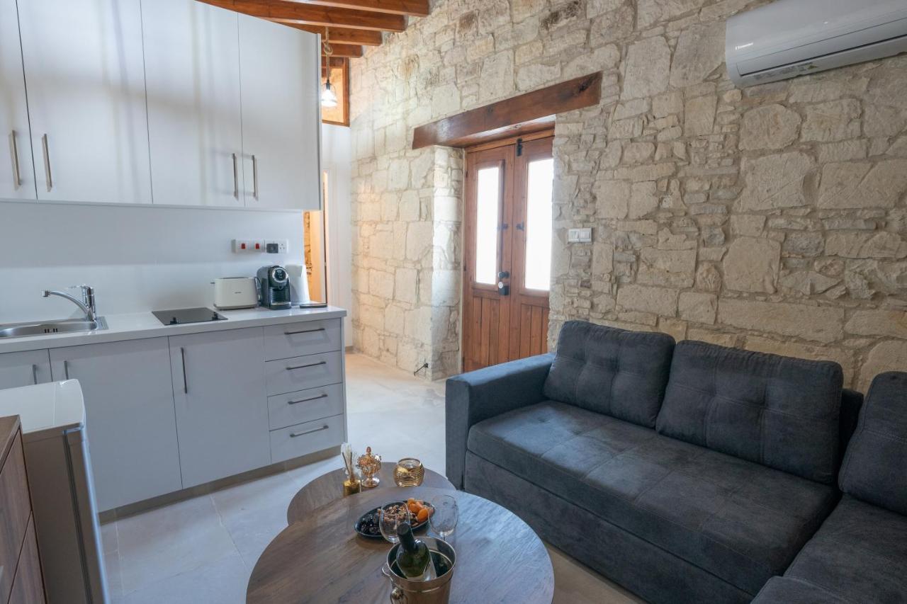 Eidyllio Luxury Suites Omodos Zewnętrze zdjęcie